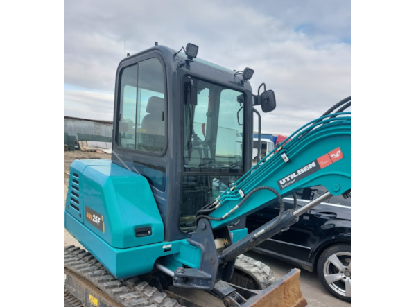 Miniexcavator SUNWARD SWE 25F de vanzare